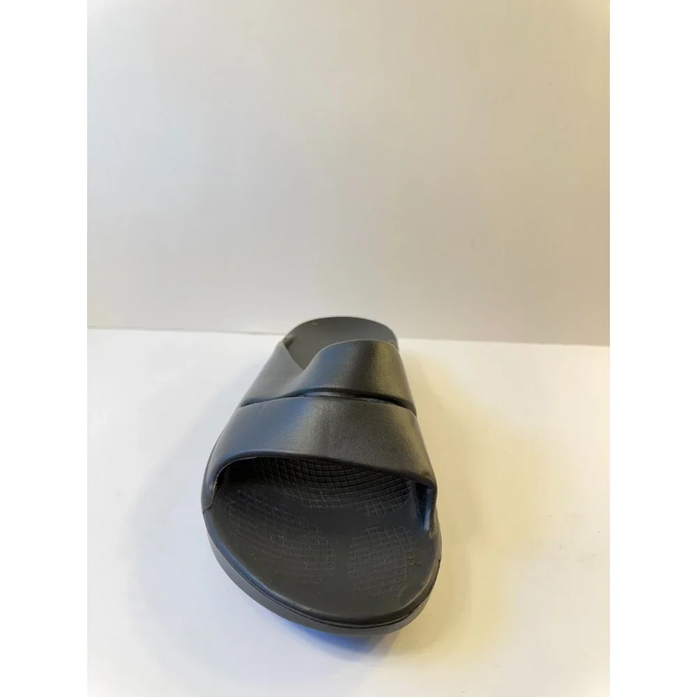 Oofas Mens Sandals Black Patented Footbed Support Arch US 9 Mens 11 Womens EU-42